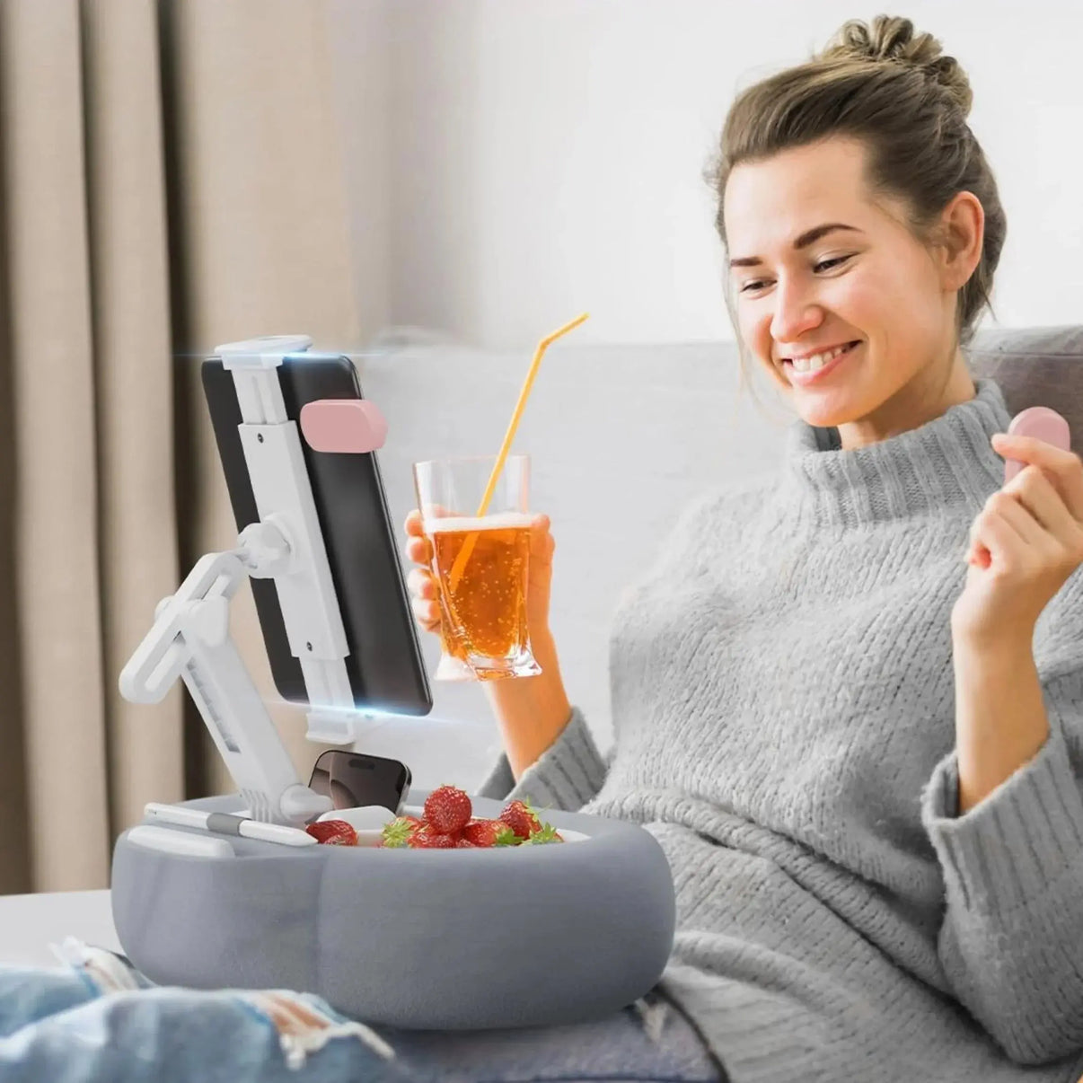 Snuffly® Adjustable Pillow Phone & Tablet
Holder
