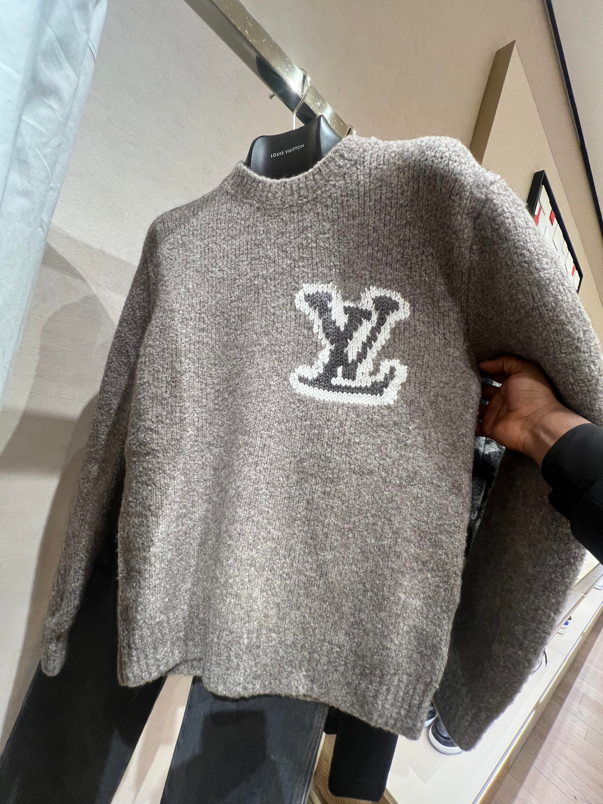 SIGNATURE SWEATER BEIGE