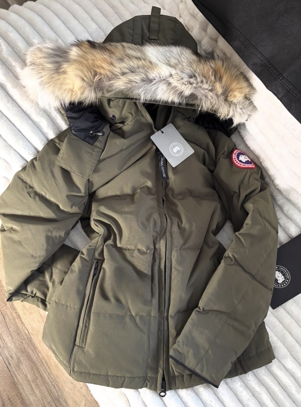 SNATCHABLE COAT OLIVE