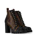 LACE UP HIGH BOOTS