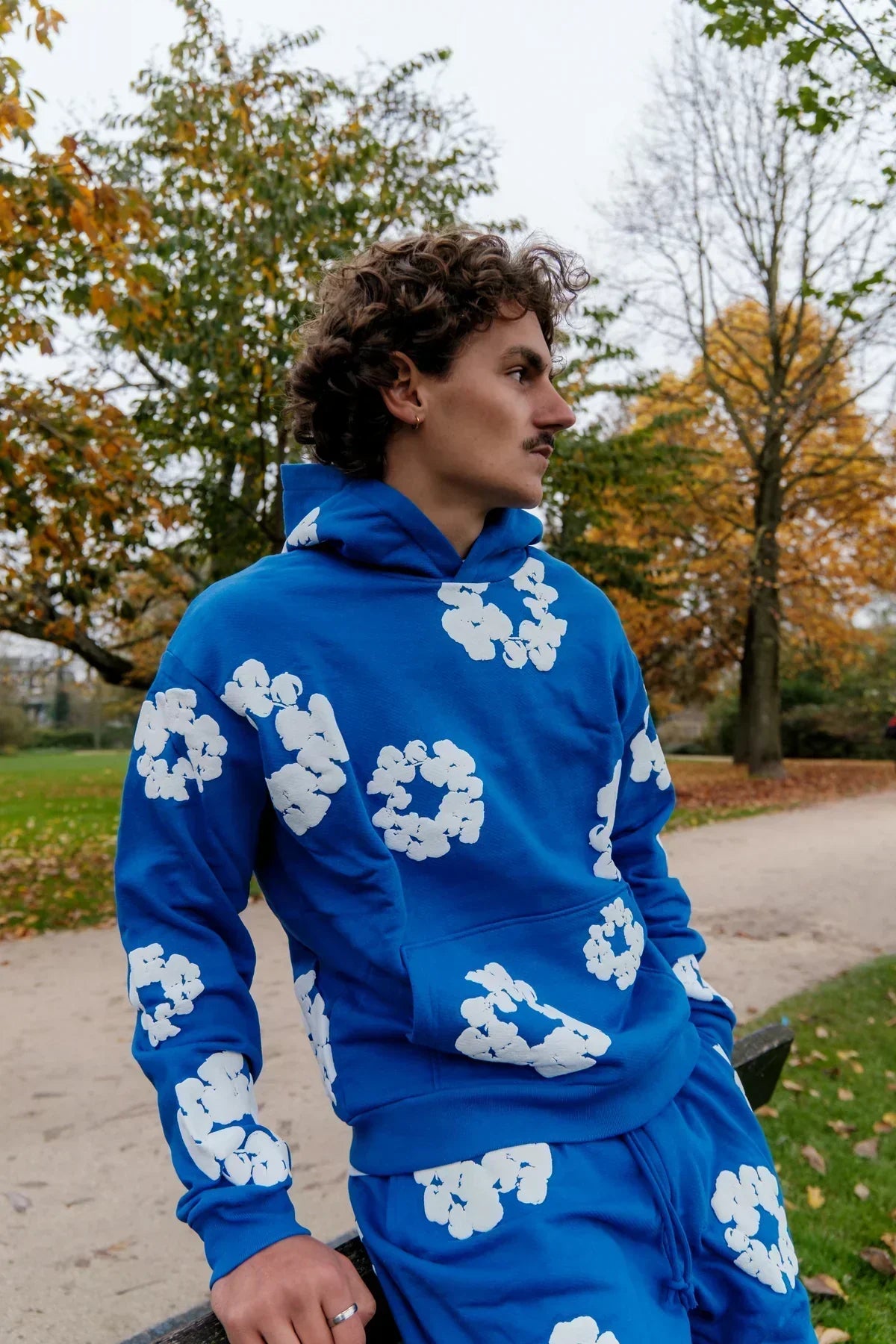 FLOWER HOODIE ROYAL BLUE