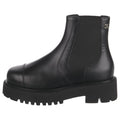 CHELSEA BOOTS