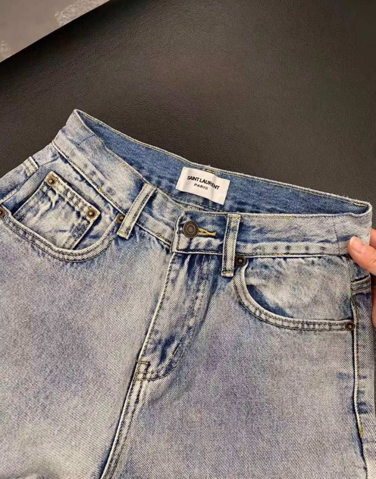 Classy pocket jeans