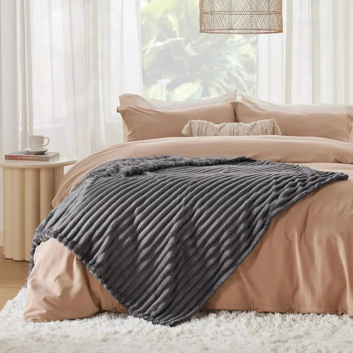 Snuffly® Faux Rabbit Fur Throw Blanket