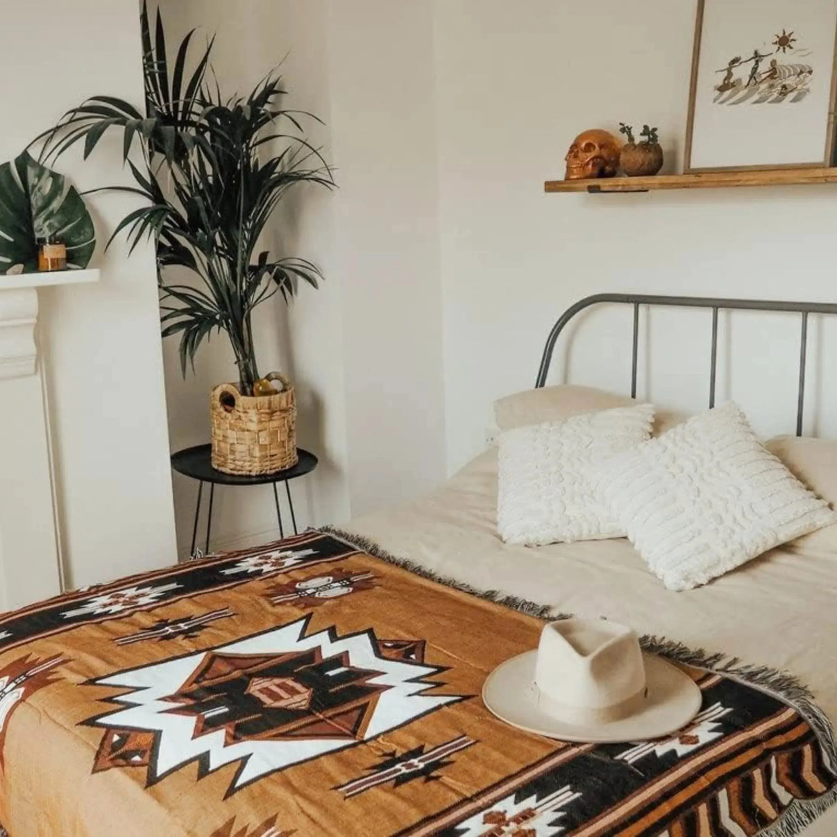Snuffly® Brown Reversible Woven Throw
Blanket with Tassels