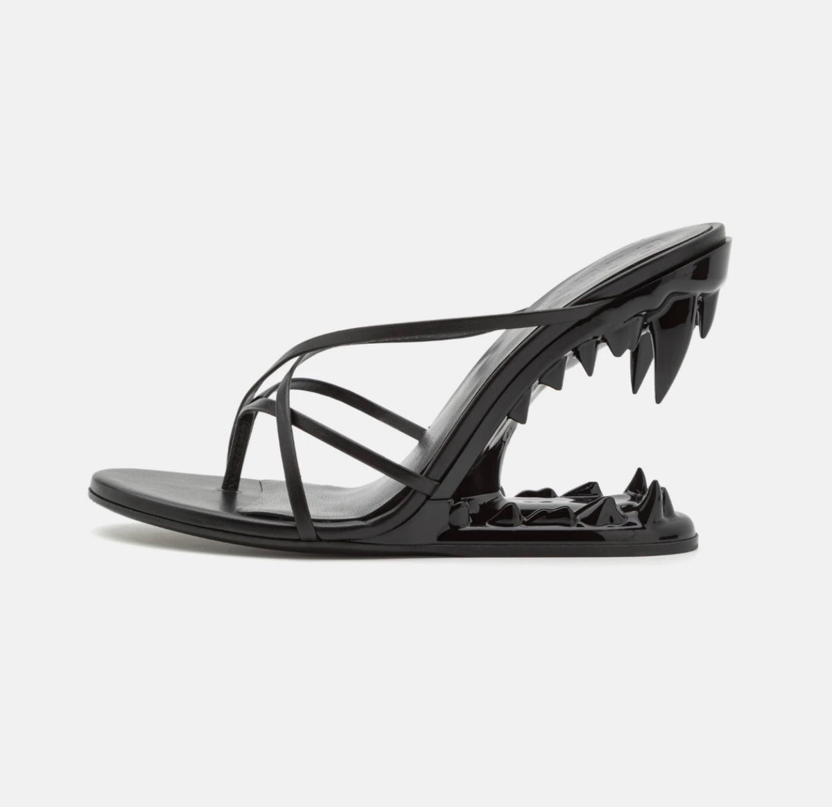 BADDIE HEELS BLACK