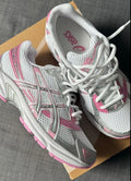 GEL PINK SNEAKERS