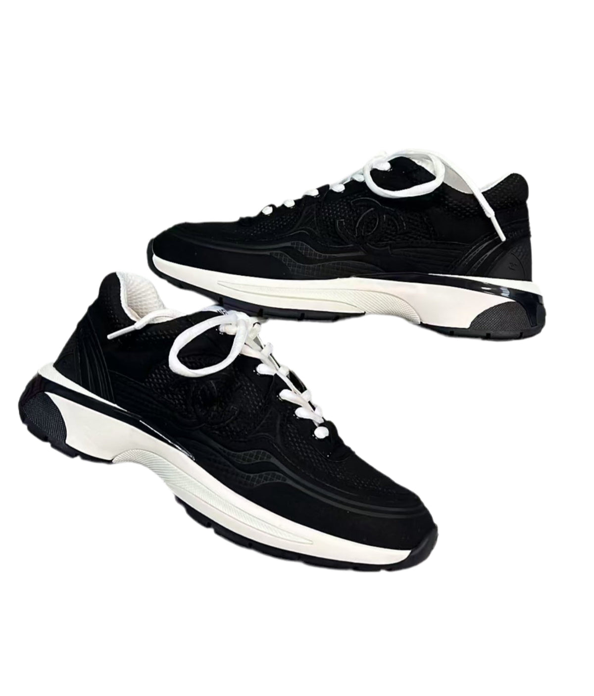 C black trainers