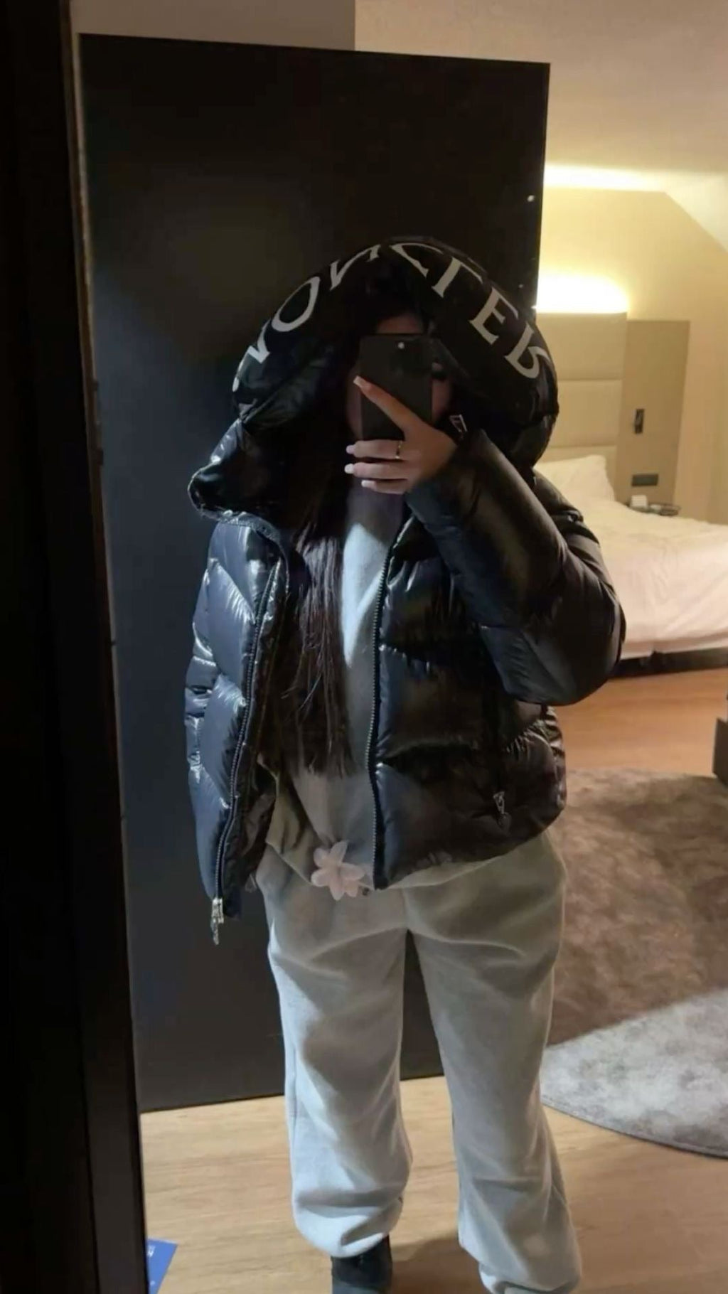 HOODED LETTER COAT