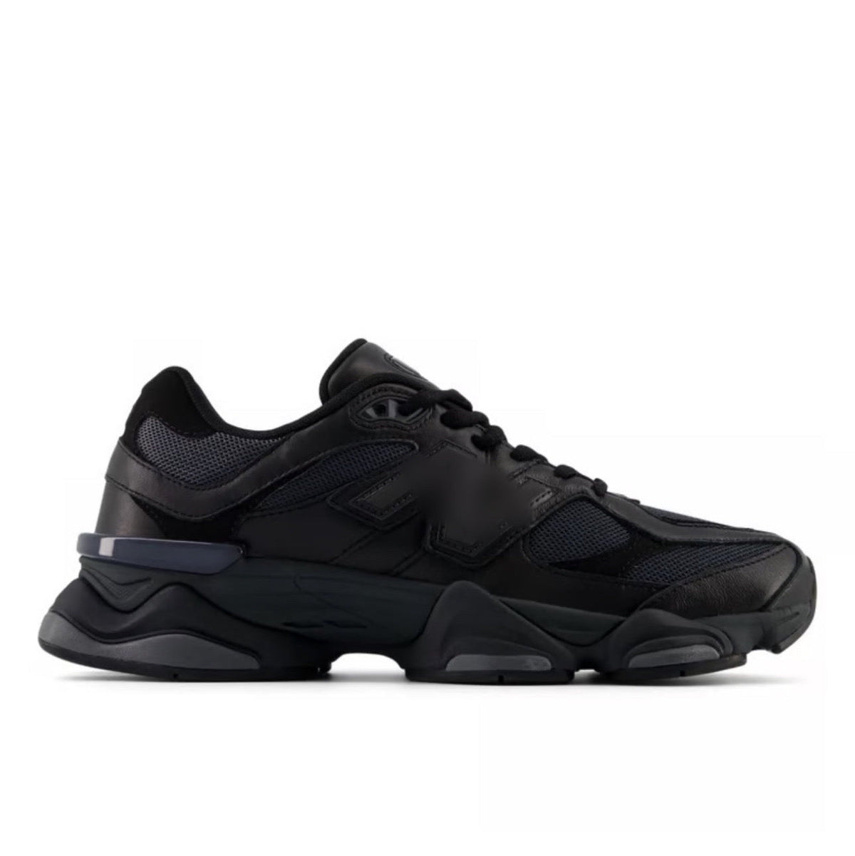 Balanc triple black